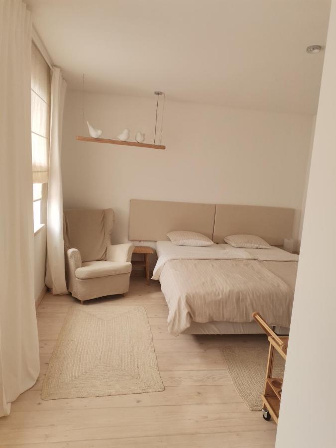 Motyl Apartamenty Studio Lub Pokoj Z Lazienka Bytom Exterior photo